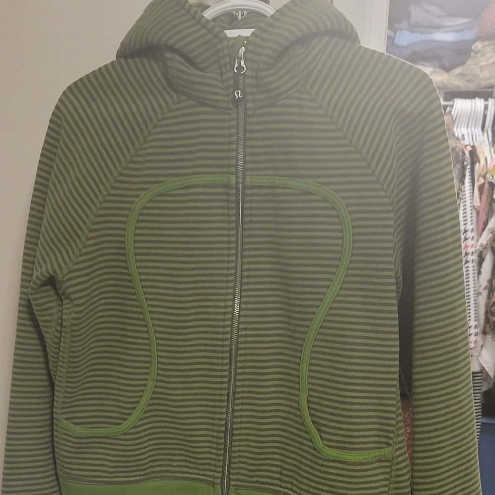 Lululemon hoodie